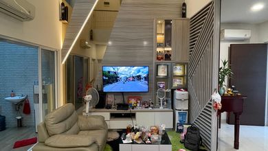 Dijual Rumah di Metland puri lokasi dekat jalan Tol, Rs Mandaya, pusat kuliner harga 4 m nego