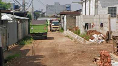 Tanah Sudah Di Urug Tinggal Bangun Pondasi Di Kav Dpr Cipondoh 