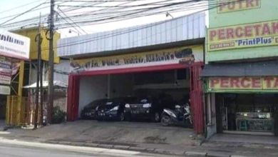 Ruko Ex Showroom Di Jalan Raya Sultan Agung, Bekasi