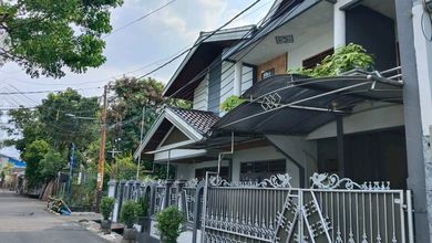 Rumah 2,5 Lantai di Tegal Alur, Kalideres, Jakarta Barat