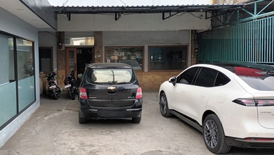 Ruko di Kembangan Selatan Semi Furnished