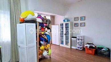 Jual Cepat Rumah 2 Lantai di Florence Pik Rumah Rapih Rm242