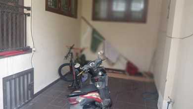 Rumah siap Huni bangunan 3,5lt akses jalan mobil hadap selatan bisa KPR daerah petojo cideng