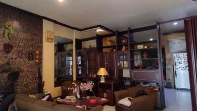 Rumah Dibawah NJOP Siap Huni Daerah Grawisa Tubagus Angke Bangunan 2,5lt Hadap Utara Akses Jalan 2 Mobil Lokasi Depan Taman