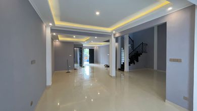 Rumah Masih Nego Griya Loka Bsd 