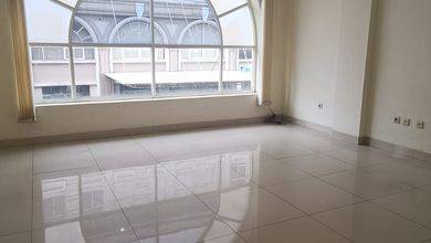 Ruko Modern area Green Lake City, Jakarta Barat, Luas 67 m2
