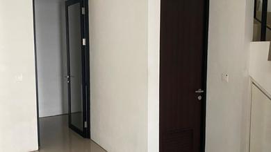 Rumah 2 Lantai di Jakarta Barat