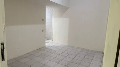 Rumah 8x15 Kresek Jakarta Barat