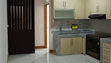 Dijual Rumah Semi Furnish Taman Palem Cengkareng Jakarta Barat