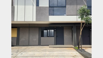 Disewakan Rumah 2 Lantai di Park Serpong