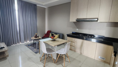 Disewa Apartemen Ciputra International 2 Kamar Tidur Furnished Bagus