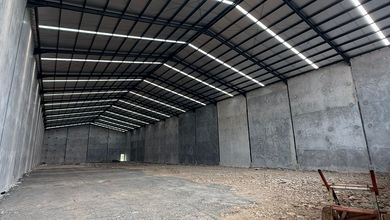 Dijual gudang gandeng di kawasan pergudangan Blessindo Legok, Tangerang. Akses container 40ft,  lokasi strategis