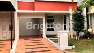 Rumah Bagus di Cluster Topaz, Perumahan Pondok Hijau Golf Summarecon Serpong, Jl. Taman Topaz, Cihuni, Pagedangan, Tangerang, Banten, Indonesia, 15332, Gading Serpong SHM