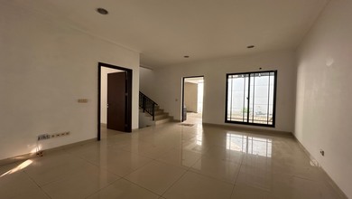  Rumah di jln asia, Green Lake City Bagus