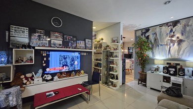 Rumah Bagus Sudah Renov Full Bangunan di Bsd