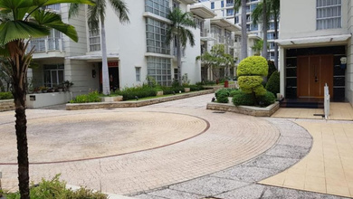 Bisa KPR, Rumah, 3 Lantai, SHM, Bebas Banjir,