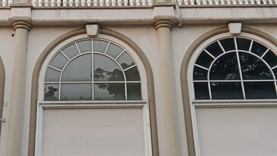 Ruko, 3 Lantai, Dekat Pusat Perbelanjaan, Siap Huni,