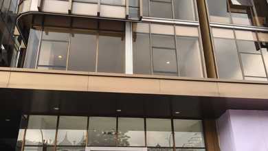 Gedung Komersil di Gading Serpong Lokasi Strategis HGB