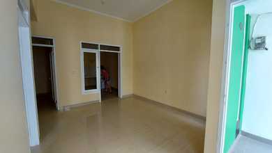 Dijual Rumah Strategis di Duta Garden, Tangerang - LT 90m²