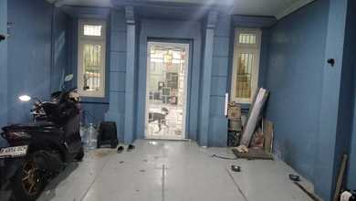 Kesempatan Rumah di Duta Garden, Tangerang, LB 150m², Harga 1,6 Miliar