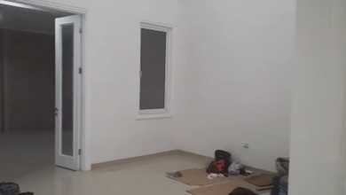 Hunian Yang Terletak Di Tangerang , 3 Kamar , Lokasi Bagus Ramai Dan Dekat Tol , Harga Nego