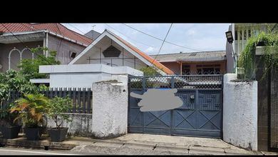 Tanah 1750m2  di Jalan karet kuningan  