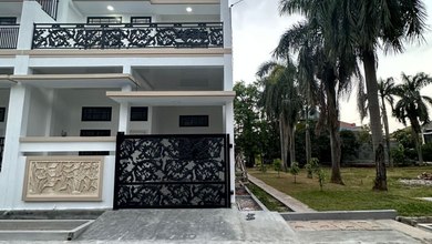 Rumah 2 Lantai, Bebas Banjir Di Harapan Indah Bekasi