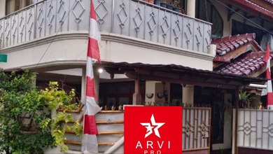 Rumah 2 Lantai Di Komplek Kampung Ambon Pulomas, Kayu Putih