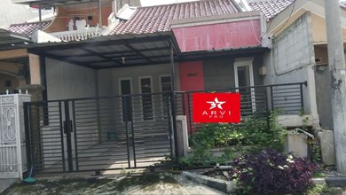 Rumah Strategis Di Komplek Duta Harapan Di Bekasi