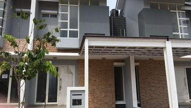 Rumah Di Cluster Vasana Harapan Indah Bekasi