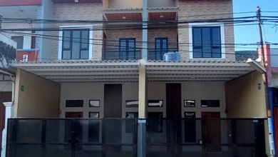 Rumah 2 Lantai Strategis Di Harapan Indah Bekasi