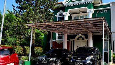 Dijual cepat dan murah rumah terawat dan rapi di Kencana Loka BSD