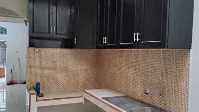 Dijual cepat dan murah rumah sudah direnovasi hadap selatan di citra 2ext kalideres jakarta barat