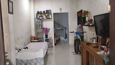 Dijual rumah uk 6x20 di perum villa taman bandara , dadap tangerang 