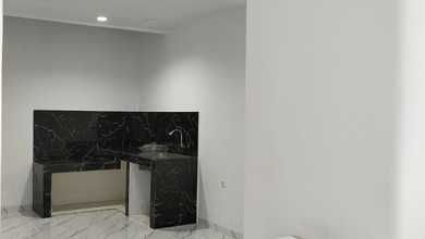 Dijual Cepat Murah Rumah Full Renov Hadap Barat Daya di Puri Gardena Kalideres Jakarta Barat