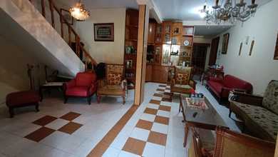 Dijual Cepat Harga Murah Rumah Semi Furnish Luas 386 M2 di Dalam Komplek Puri Kembangan Jakarta Barat