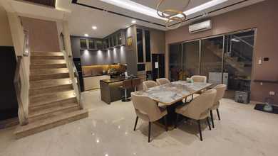 Rumah Elit LT 160 m2, area Golf Island, Jakarta Utara