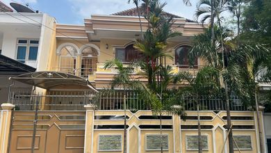 Dijual Cepat Rumah Sudah Renov Total Uk 10X20 di Taman Palem Lestari Cengkareng Jakarta Barat