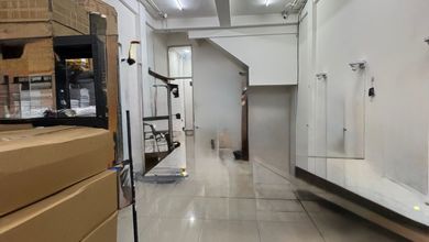 Dijual Cepat Ruko Permata Taman Palem Sudah Renovasi dan Ada Lift Barang Uk 4X16 Cengkareng Jakarta Barat