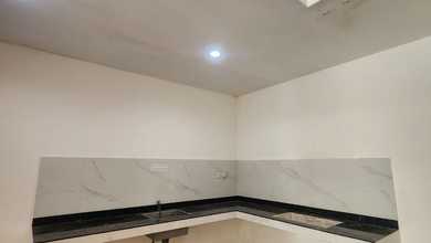 Disewakan Rumah Siap Huni di Citra Garden 8 Jakarta Barat
