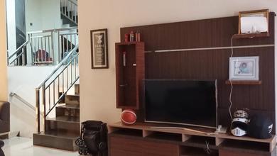 Dijual Cepat Rumah Minimalis Rapi dan Siap Huni 3 Lantai di Citra Garden 5 Jakarta Barat