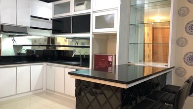 For Rent: Stylish 2-Bedroom Apartemen (74 sqm) in Pluit, Jakarta Utara – Prime Location [smartweb-furniture