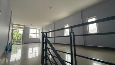 Disewakan Ruko Pluit Muara Karang Rapi Siap Pakai Hadap Jalan