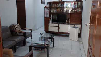 Rumah Muara Karang 6 X 17, Bangunan Lama Terawat Dengan Baik