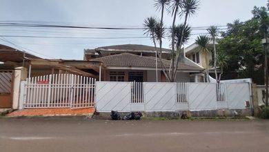 Jual Rumah Siap Huni di Lebak Bulus, Jakarta Selatan, Luas 350 m2