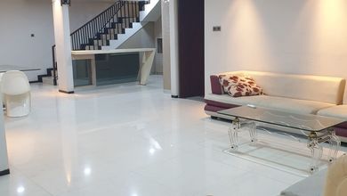 Disewakan Rumah Pantai Indah Kapuk