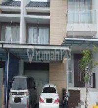 Jual Rumah Terkini di Golf Island, Jakarta Utara Luas 250 m2