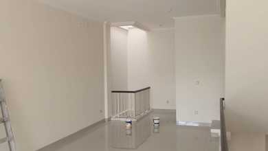 Disewakan Ruko Hadap Boulevard Di Green Lake City Lokasi Ramai Ruko di Petir 67.0 m² Unfurnished