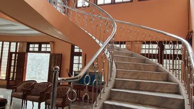 Di Jual Rumah Megah Kokoh Tahan Gempa di Palmerah Lokasi Strategis 2 Lantai Full Marmer Rumah Bagus SHM di Palmerah