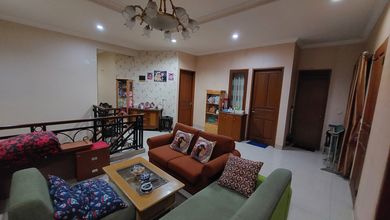 Rumah Besar Bagus Duta Garden 2 Lantai Jual Murah